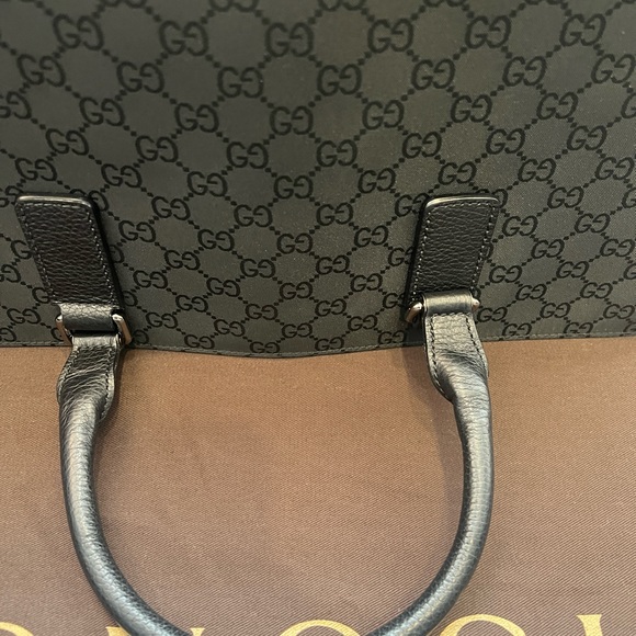 GUCCI BLACK GG Monogram Nylon and Leather Top Zip - Picture 6 of 12